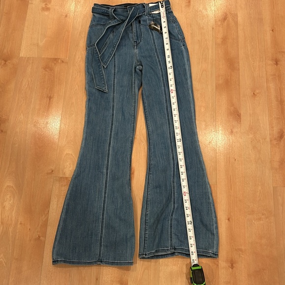 Express women’s Bell Flare Jeans Size OS Super High Rise Tie Waist Stretch Blue - Picture 3 of 8
